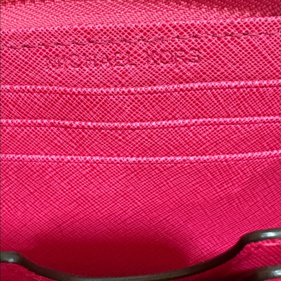 Michael Kors Fuchsia Wristlet with Gold Studs - Picture 4 of 8